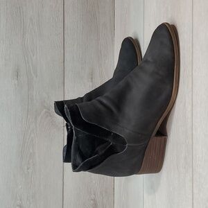 Lucky Brand Womens Lelah Ankle Leather Boots heels shoes sz 10M